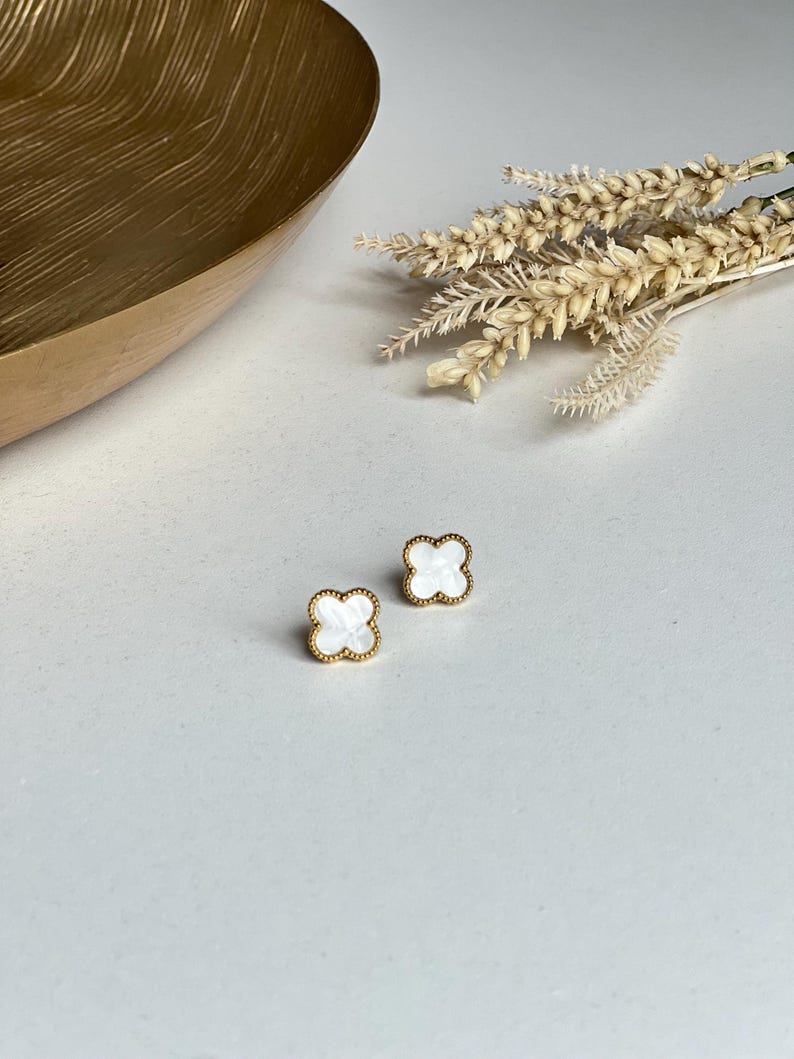 Boucles Trèfles - LAMSATI GALERIE