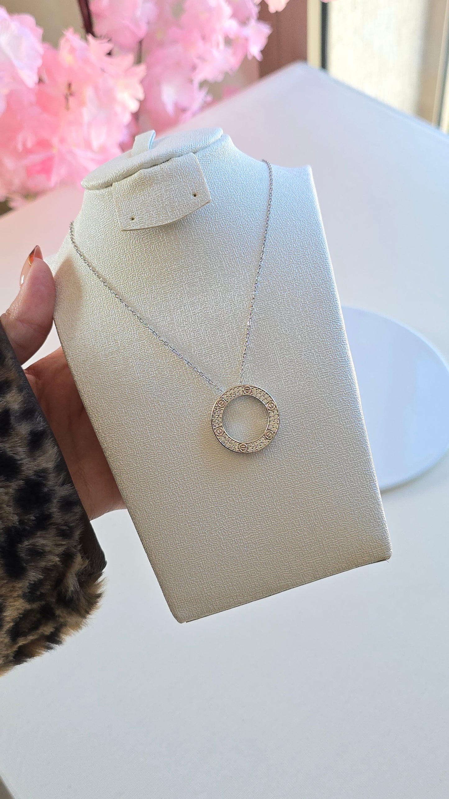 Collier Love