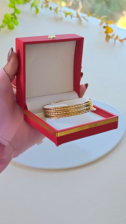 Sertla  – 7 Bracelets en Superposition