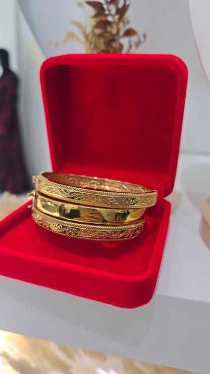 3 bracelets صويري بدون الخاتم