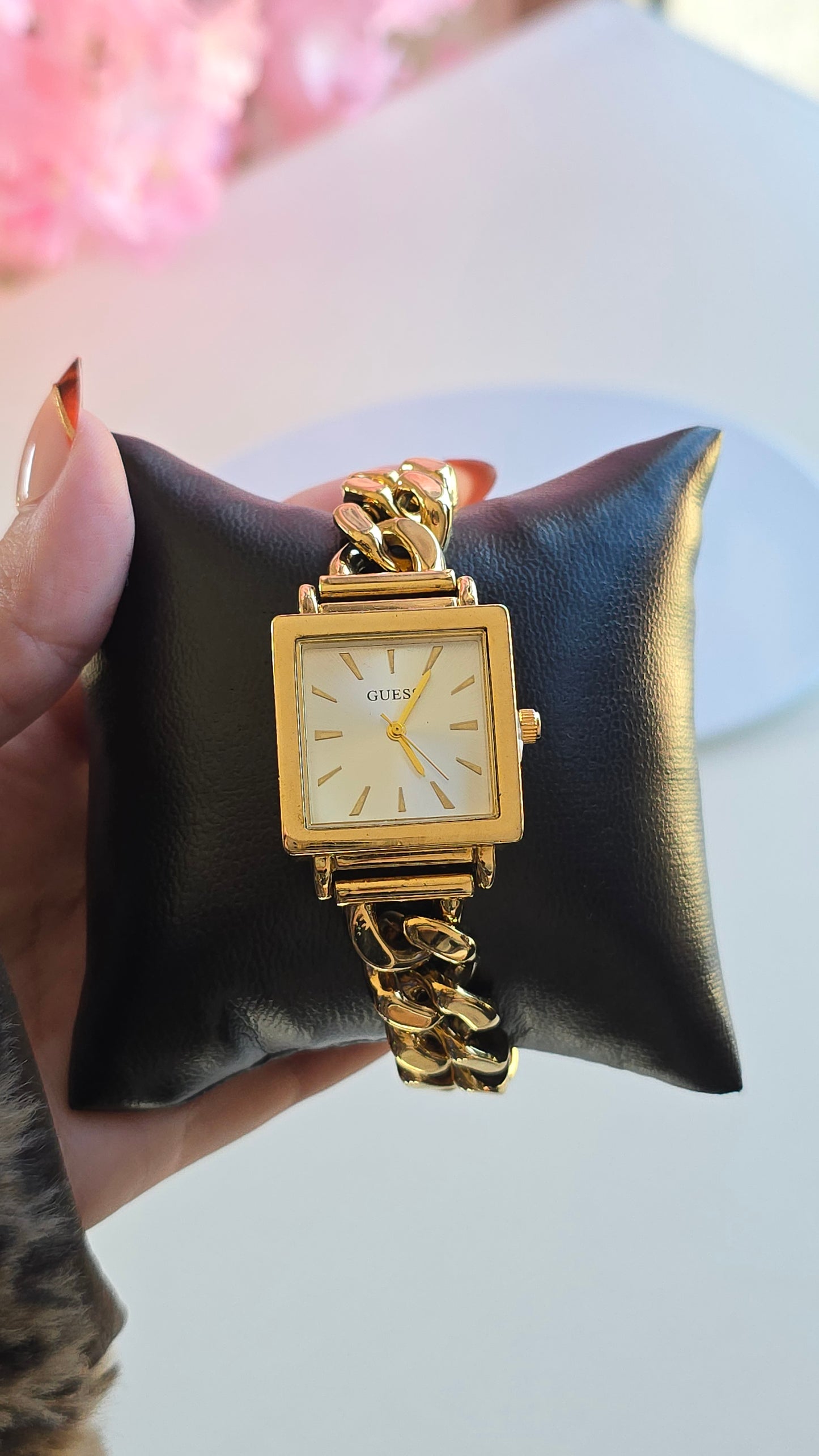 Montre Chaine Carré