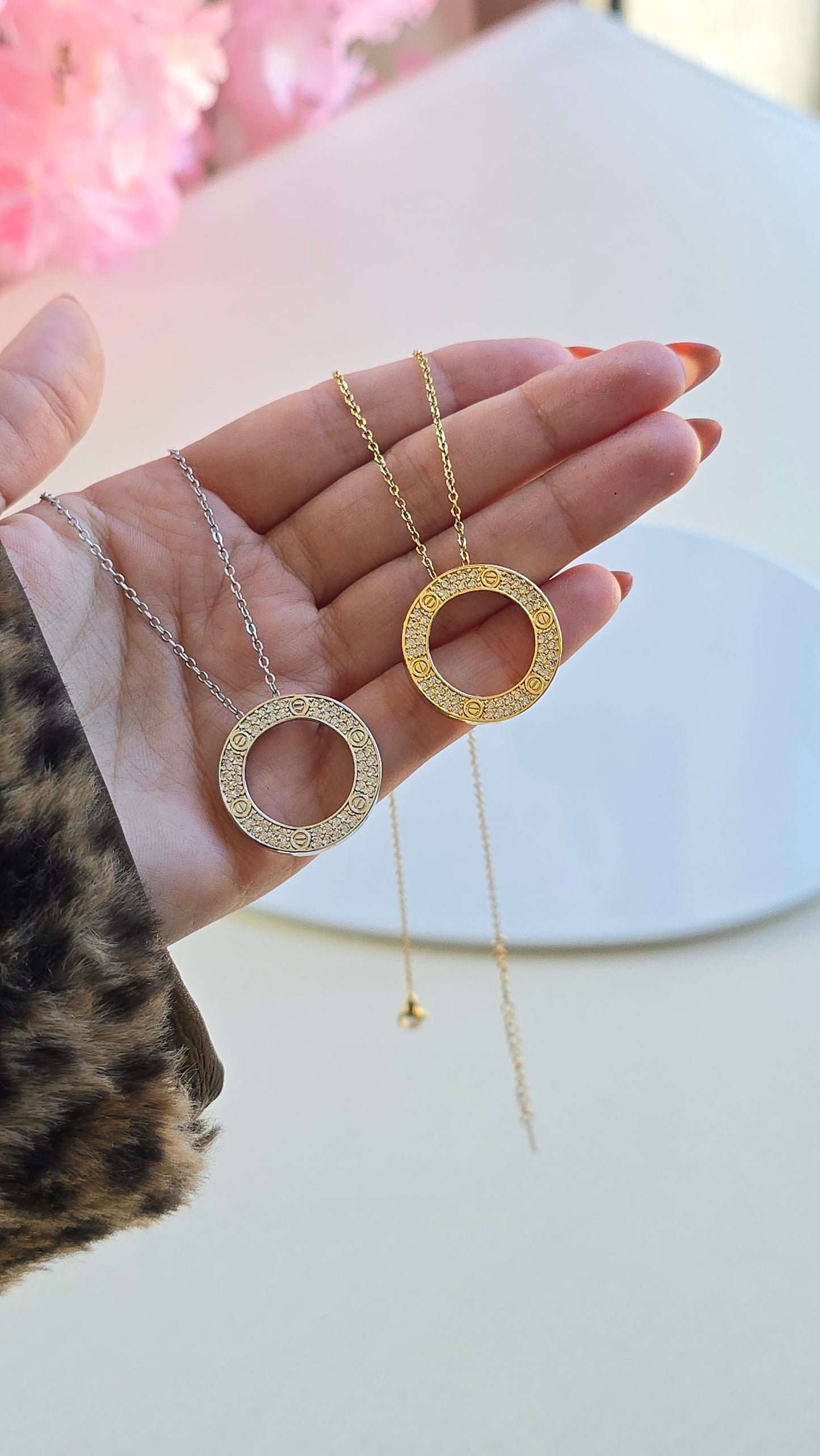 Collier Love