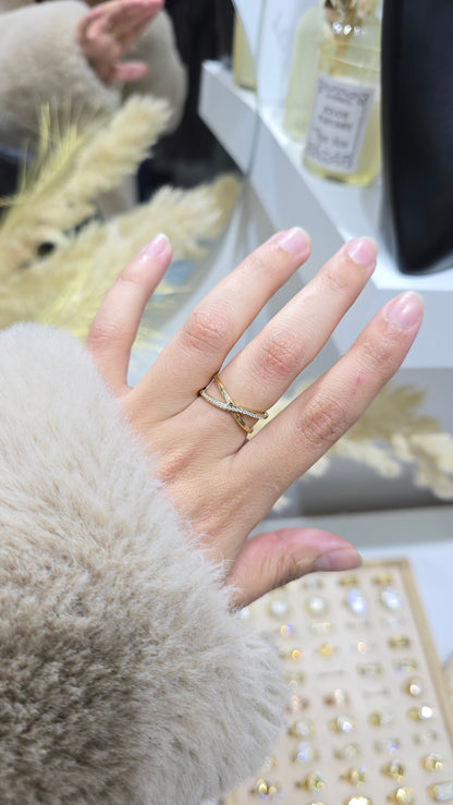 Bague croisée