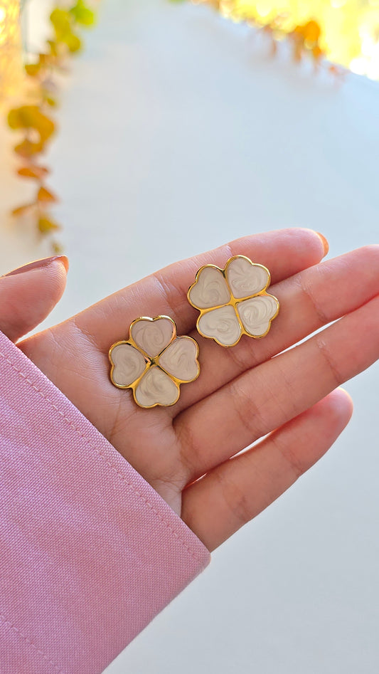Boucles d'oreille FLORA