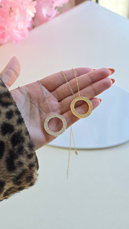 Collier Love